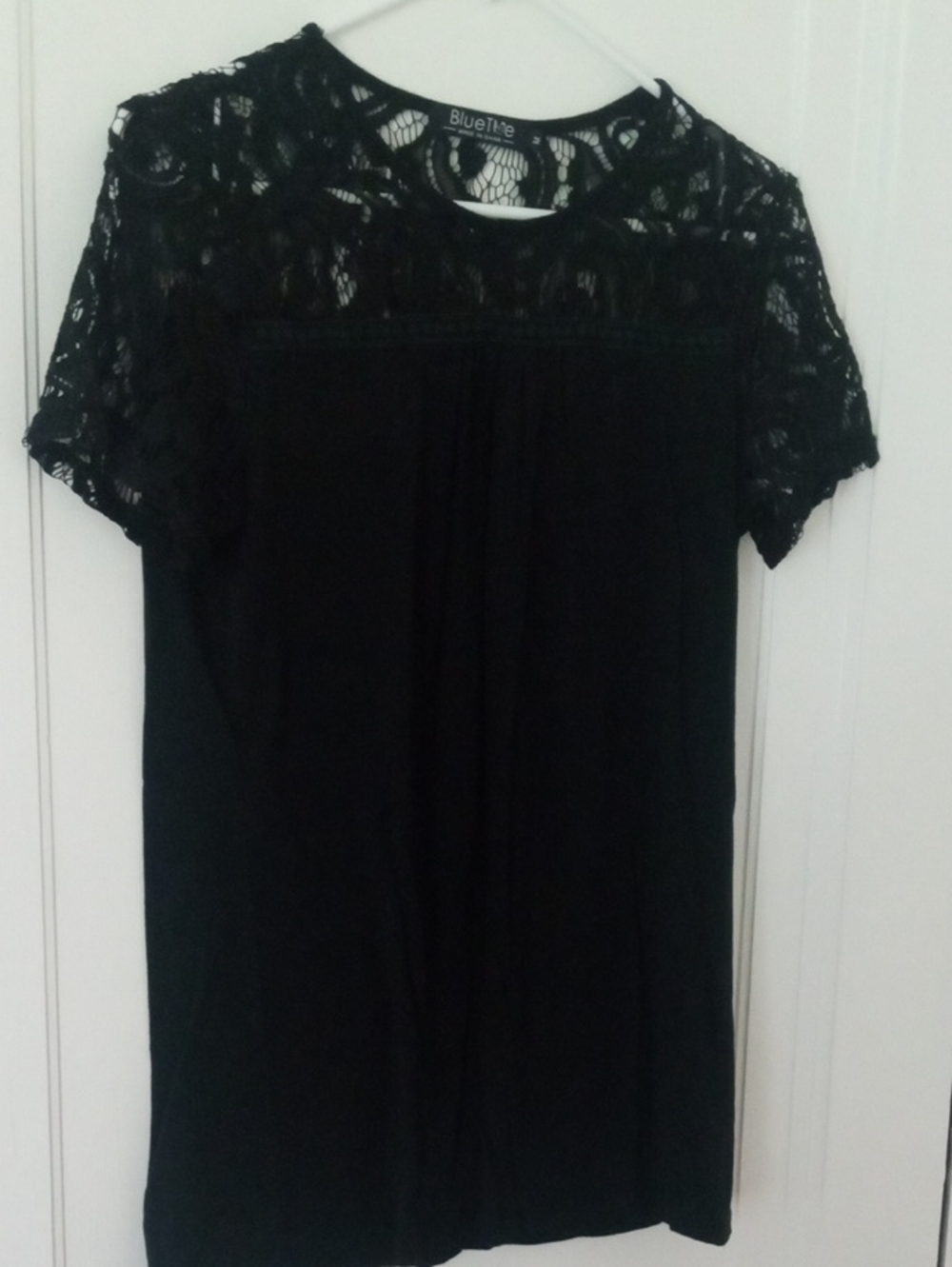 Bluette Black Lace Yoke Short Sleeve Top medium